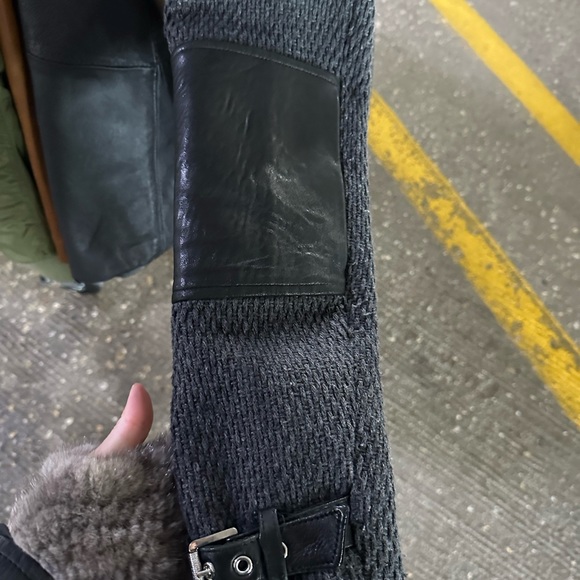 Andrew Marc mixed media, winter jacket - Picture 5 of 7